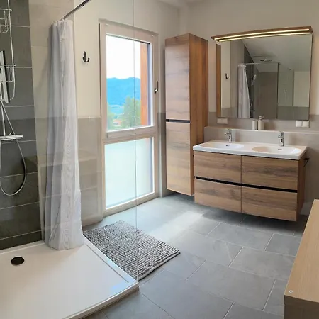 Almrausch Tatil Evi Bodensdorf